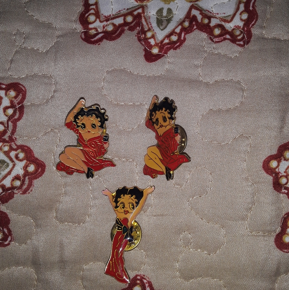 Betty boop collector pins 3